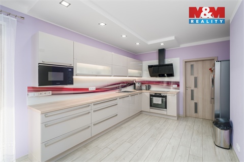 Prodej rodinného domu, 174 m² - 16