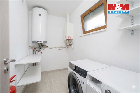 Prodej rodinného domu, 174 m² - 14