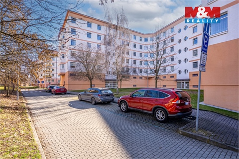 Prodej bytu 1kk, 49 m² - 14