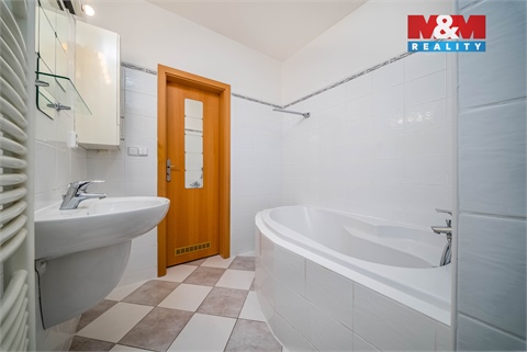 Prodej bytu 1kk, 49 m² 10