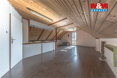 Prodej rodinného domu, 144 m² 14