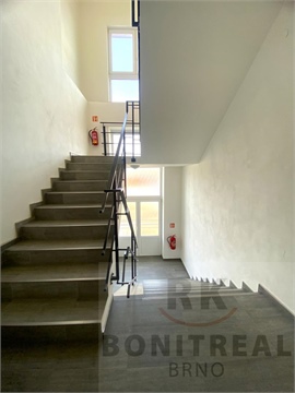 Pronájem bytu 2+1, 91 m² - 8