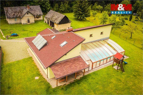 Prodej rodinného domu, 225 m² 14