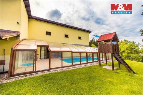 Prodej rodinného domu, 225 m² - 14