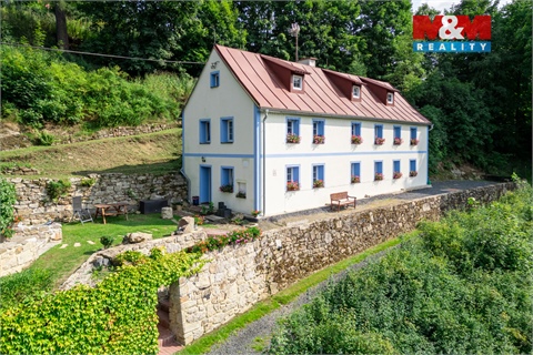 Prodej rodinného domu, 228 m² 16