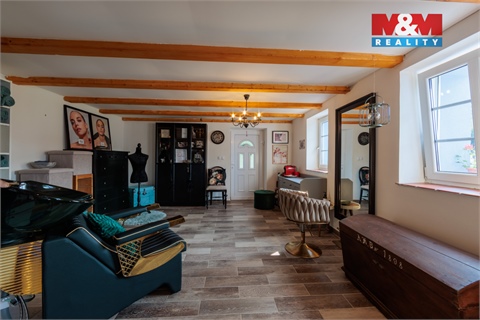 Prodej rodinného domu, 228 m² 24