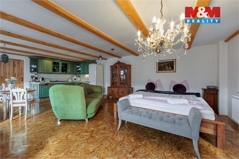 Prodej rodinného domu, 228 m² - 0