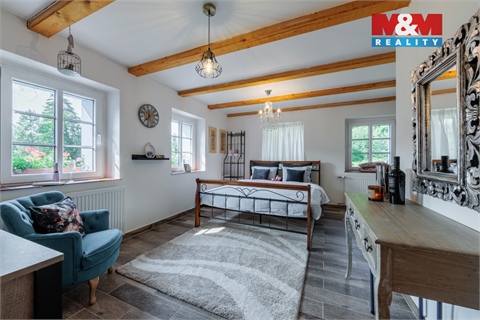 Prodej rodinného domu, 228 m² - 6