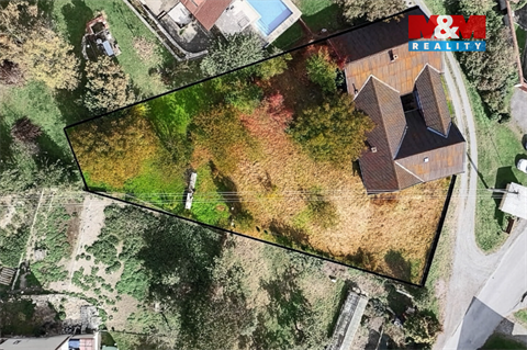 Prodej stavebního pozemku, 1 032 m² 2