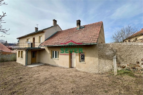 Prodej rodinného domu, 200 m² 0