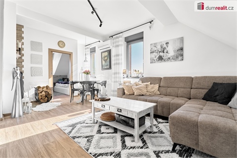 Prodej bytu 4+1, 92 m² 0