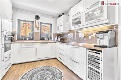 Prodej bytu 4+1, 92 m² - 0