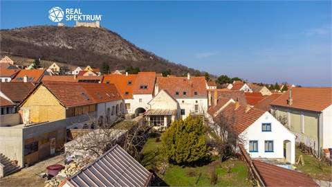 Prodej rodinného domu, 228 m² 2