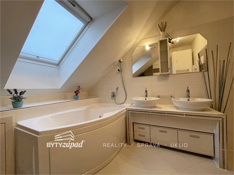 Prodej rodinného domu, 155 m² 18