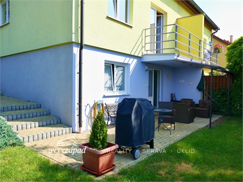 Prodej rodinného domu, 155 m² 2