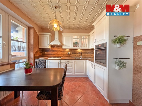 Prodej bytu 4+1, 88 m² - 0