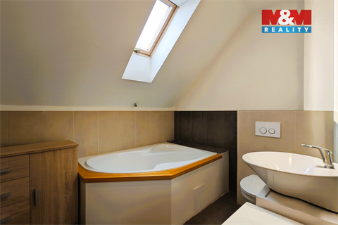 Prodej rodinného domu, 79 m² - 16