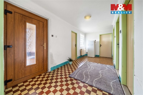 Prodej rodinného domu, 209 m² 10