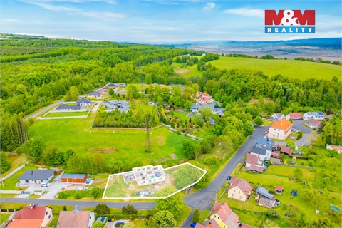 Prodej stavebního pozemku, 1 639 m² 8