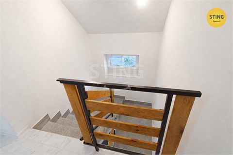 Pronájem rodinného domu, 433 m² 4