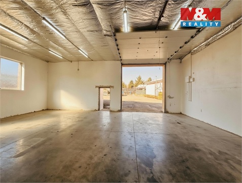 Pronájem skladu / haly, 240 m² 2