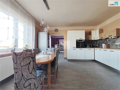 Prodej bytu 5+1, 223 m² - 2