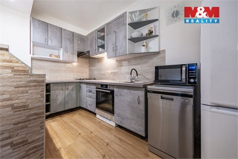 Prodej rodinného domu, 135 m² - 6