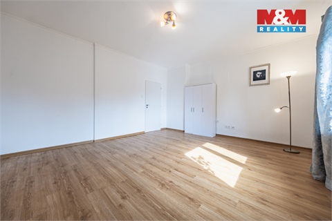 Prodej rodinného domu, 135 m² - 18