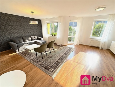 Prodej rodinného domu, 195 m² - 2