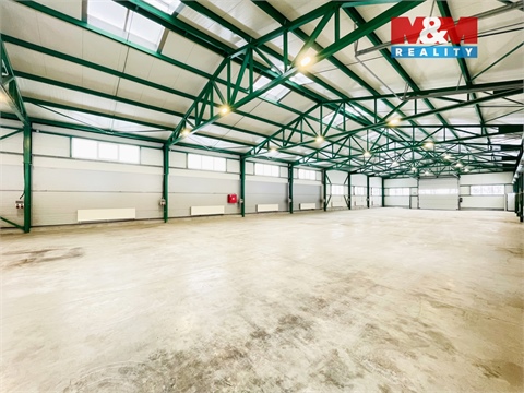 Pronájem výrobního objektu, 1 070 m² 2