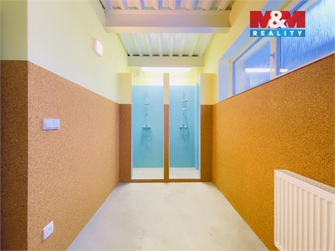 Pronájem výrobního objektu, 1 070 m² - 10