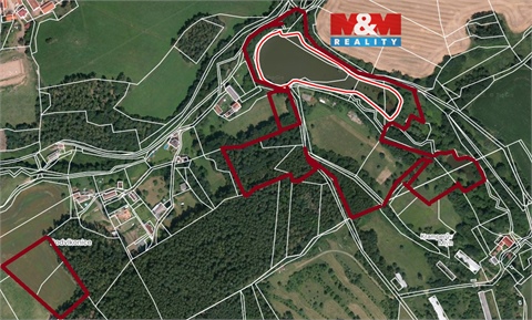 Prodej stavebního pozemku, 68 525 m² 0