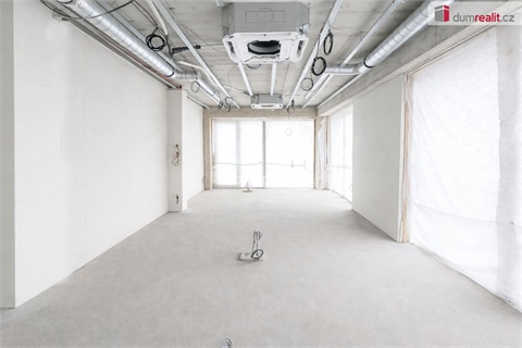 Pronájem obchodních prostor, 132 m² 4