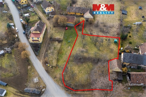 Prodej stavebního pozemku, 1 337 m² 0