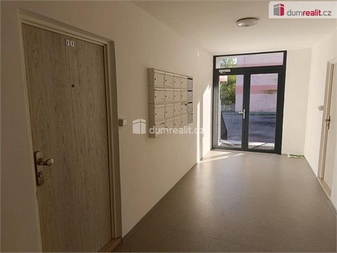 Pronájem bytu 1kk, 30 m² - 12