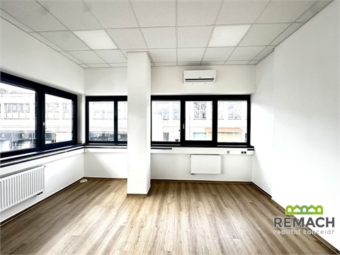 Pronájem kanceláře, 500 m² - 6