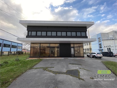 Pronájem kanceláře, 500 m² 0