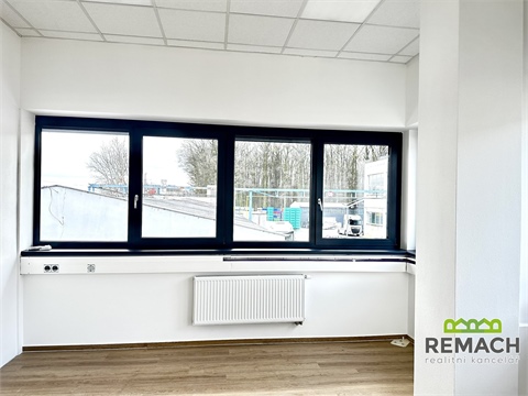 Pronájem kanceláře, 500 m² - 4