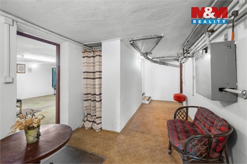 Prodej rodinného domu, 228 m² - 18