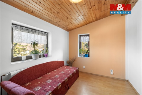 Prodej rodinného domu, 228 m² - 12