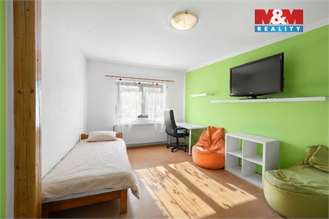 Prodej rodinného domu, 228 m² - 14