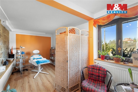 Prodej rodinného domu, 228 m² 26