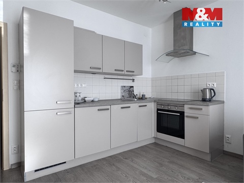 Prodej bytu 2kk, 56 m² - 18