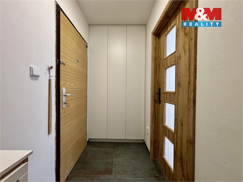 Prodej bytu 2+1, 44 m² 8