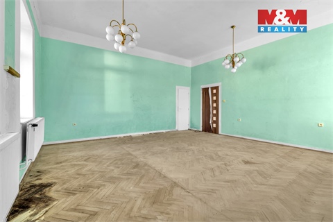 Prodej rodinného domu, 302 m² 10