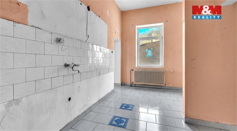 Prodej rodinného domu, 302 m² 12