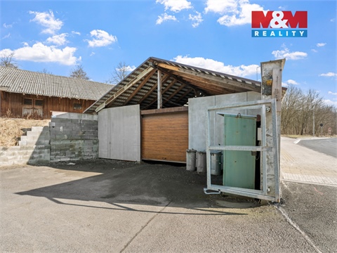 Prodej rodinného domu, 355 m² 24