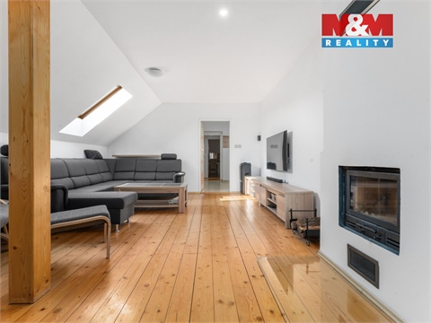 Prodej rodinného domu, 355 m² - 2