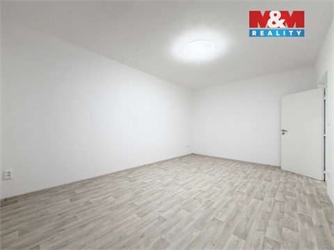 Pronájem bytu 1+1, 50 m² 8