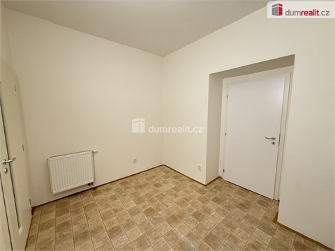 Pronájem bytu 2kk, 35 m² 2